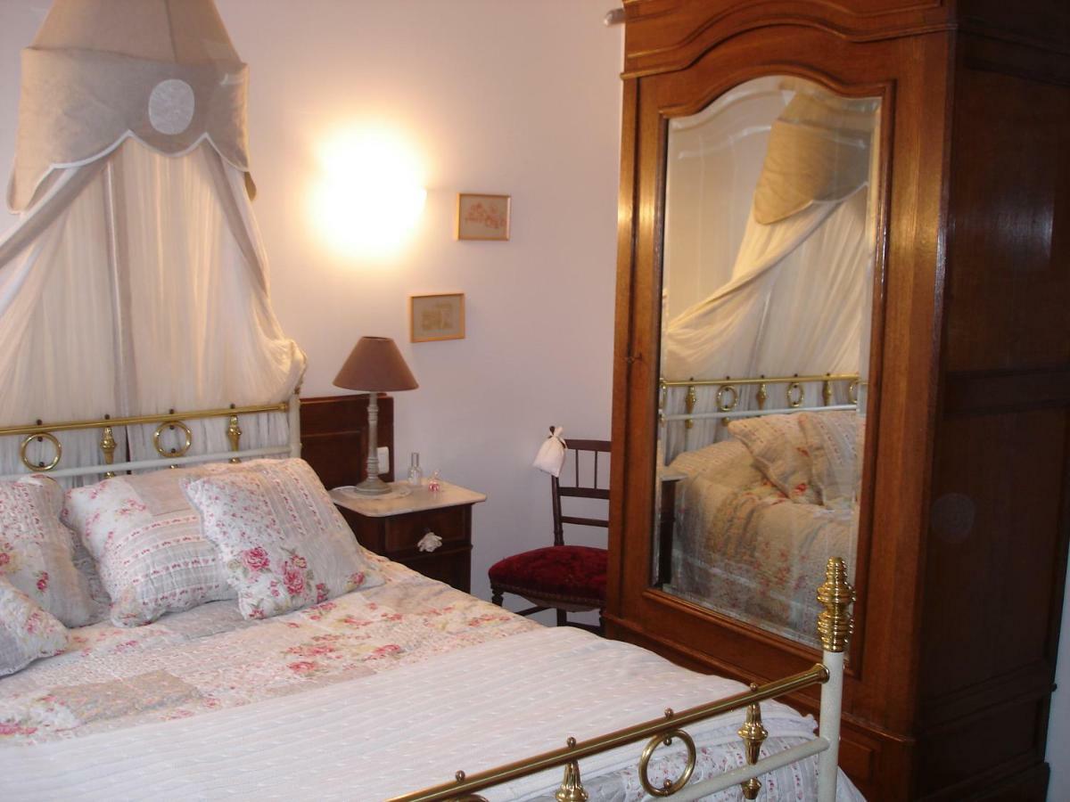 Chez Marraine Villa Sauvat Kültér fotó